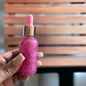 Strawberry marshmallow body oil